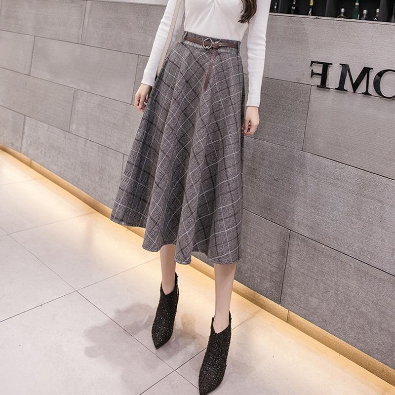 Women's Loose Retro Plaid Skirt